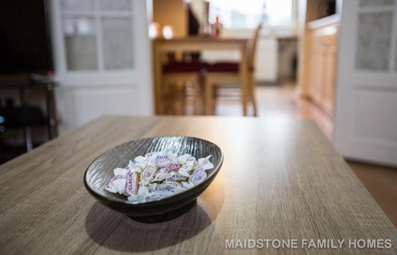 Maidstone Family Homes Upper Road Cottage Екстер'єр фото