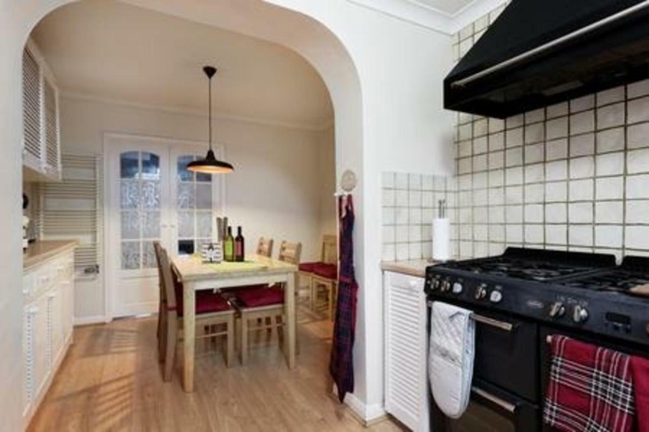 Maidstone Family Homes Upper Road Cottage Екстер'єр фото